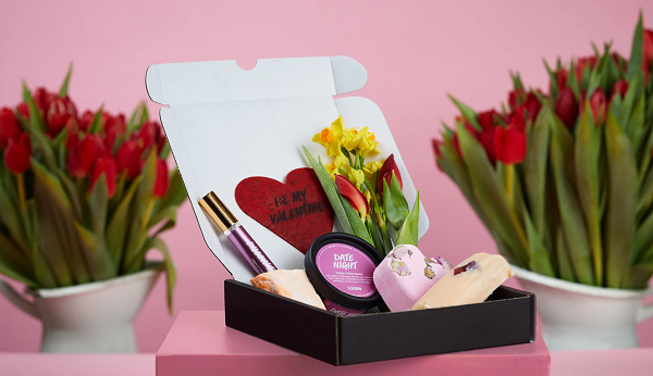 lush valentines gift box